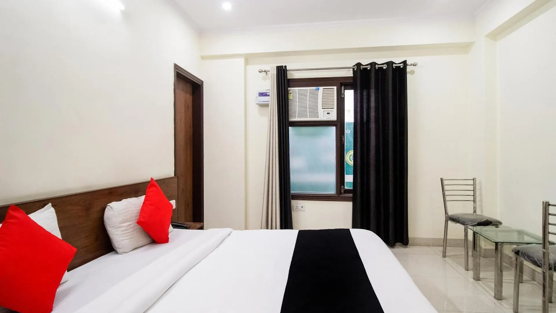Hotel O The Hotel Gurgaon Hindistan